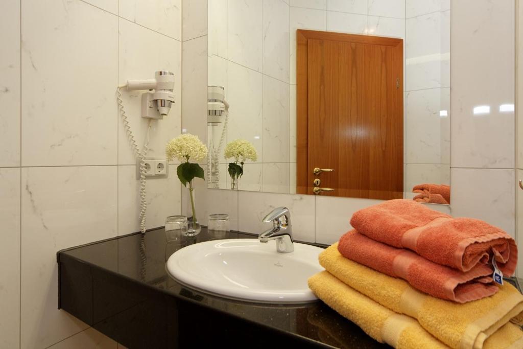 Landhotel Schneider Riedenburg Zewnętrze zdjęcie